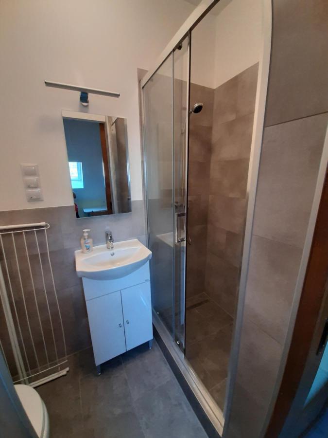 Gyopár Gyöngye Apartmanház Orosháza Esterno foto